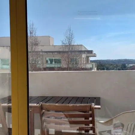 Apartment Praia Da Rocha, 300 M From Beach, Heart Of Social And Night Life Portimao