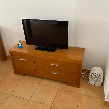 Apartment Praia Da Rocha, 300 M From Beach, Heart Of Social And Night Life