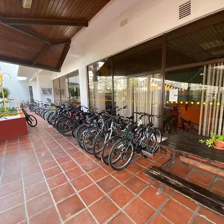 Praia Da Rocha, 300 M From Beach, Heart Of Social And Night Life Apartamento